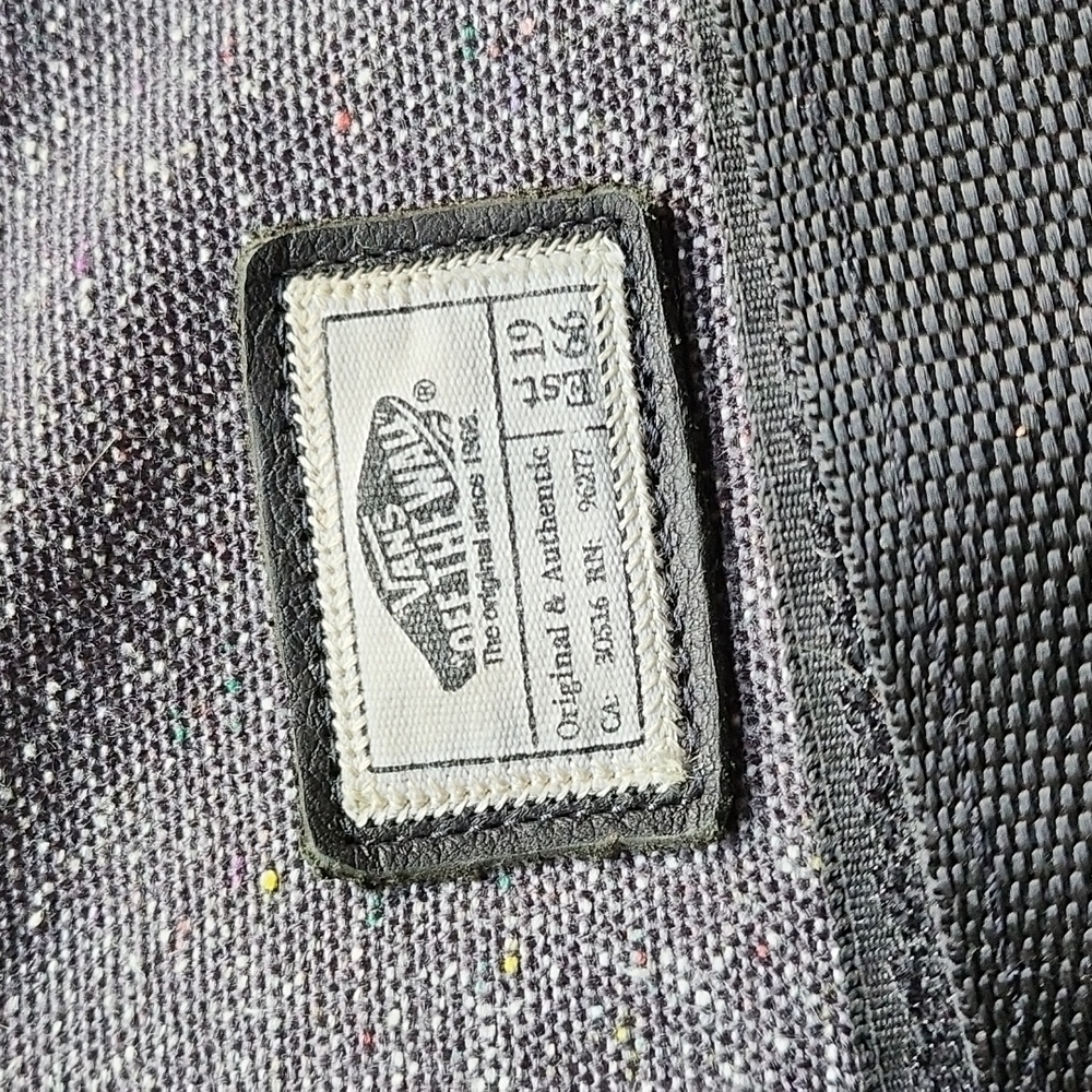 VANS Off The Wall Backpack with Skateboard Sleeve - Picture 4 of 10